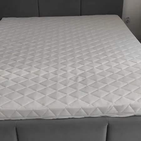 Amber Z Garazem - Osiedle Bursztynowe 아파트